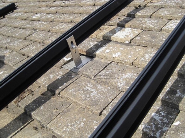 Sistem Pemasangan Suria Bumbung Pendakap Jubin Batu Tulis