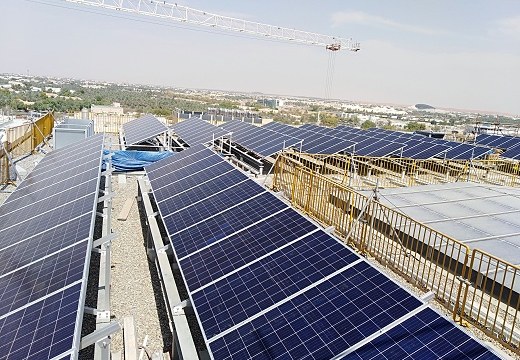 tidak menembusi bumbung solar pemasangan bumbung RCC komersial pengeluar china 1300 kw
